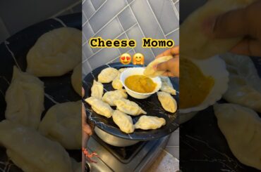 Momo date koru bola 😁😅#foodie #cooking #momo