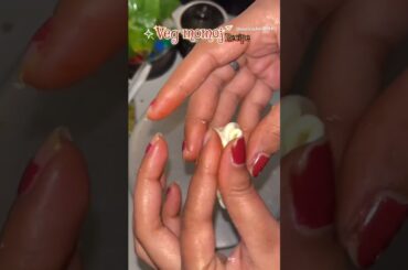 Veg momoj recipe// मोमोज रेसिपी #cooking #recipe #shortsfeed #trendingshorts #ytshorts #viral #food