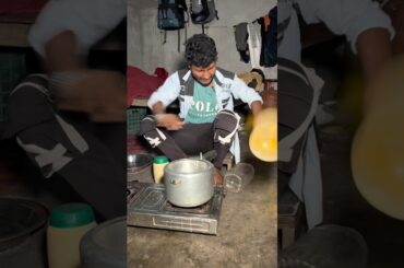 Bachelor Boy Etna gussa kyun 🤣😂 #comedy #bihari #cooking #daal #chawal #bachelor #boy #funny #trend