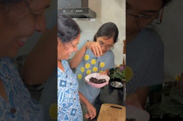 Homemade Choco Chips 😍🥰 #food #chocochips #chocolate #recipe #shorts #thrivenicooks #cooking #yt