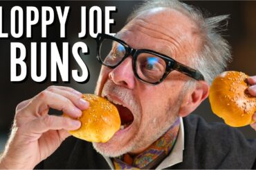 Alton Brown Cooks Food | Episode 14: Sloppy Joe Buns