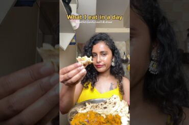 *What I eat in a day* #livingalonediaries #whatieatinaday #foodvlog #explorer #cooking