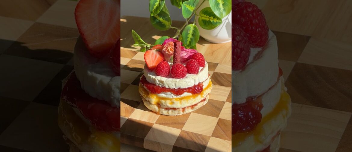 Layered Brie "Cheesecake" Appetizer 🧀🍰