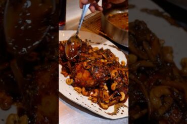 How a Chef Cooks Chicken Thighs🇩🇲