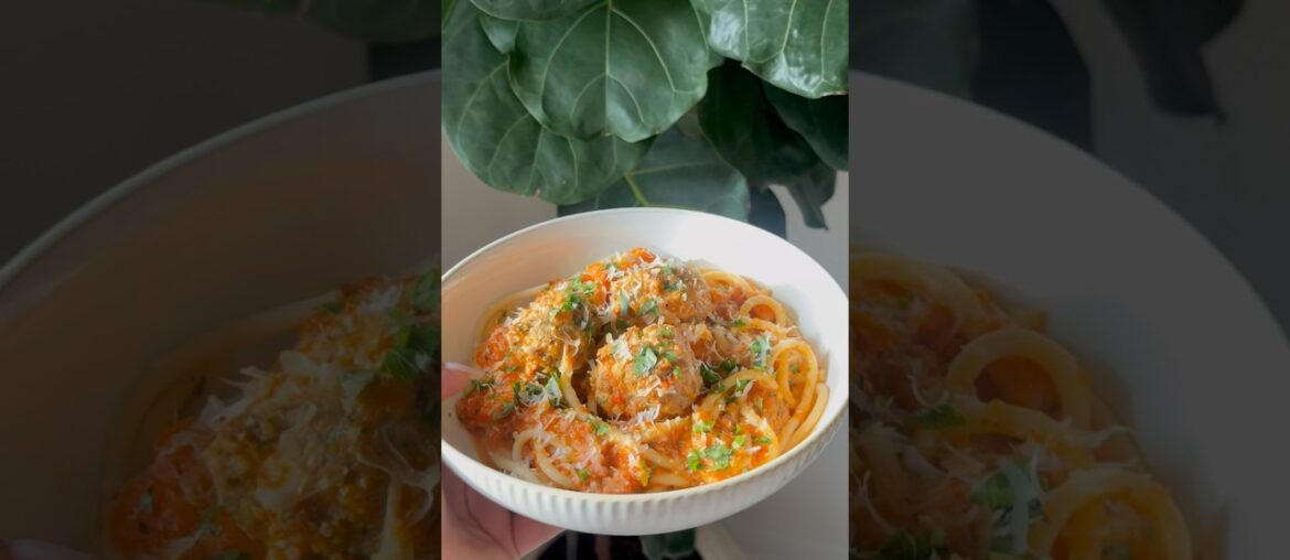 Spaghetti and Meatballs from Scratch ￼🍝
