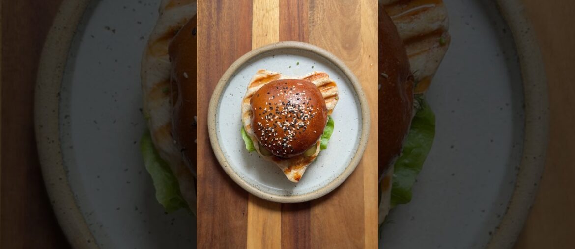 Chicken Caesar Burger 🥬🍗