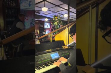 Didn’t notice the guy staring until the end #finedining #steakhouse #publicpiano #piano #music