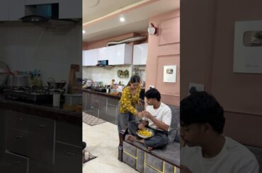 Aj *BHAISHABH* itni jaldi kese agye?? 😛#anjalibisht #minivlog #cooking #trendingshorts #viralfood