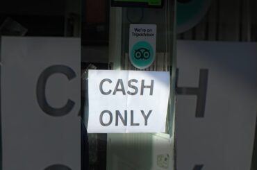 Why Restaurants Are BANNING Cards