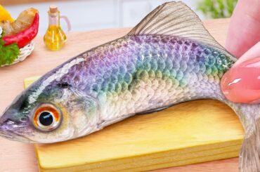 Recipes for Seafood Lover 🐟 How To Cook Miniature Fried Fish & Baked Potatoes 🥔 Tina Mini Cooking