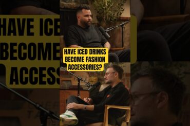 Which do you prefer? Comment 🧊 for iced drinks and 🔥 for hot drinks!