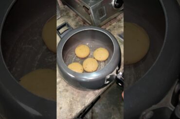 Raat mein new recipe Mummy Ke liye 🤗 #minivlog #yummy #recipe #cooking #food #shorts