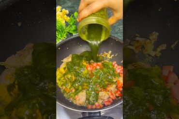 Mere husband ki sabse favourite dish hai🥰 #shorts #cooking #food #greenkalejimasala