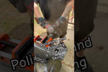 Polishing and seasoning a cast iron skillet #castiron #cooking #tipsandtricks