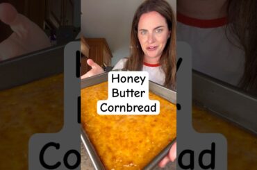 #bread #cornbread #sidedish #recipe #dinner #cooking #baking #corn #recipeshare