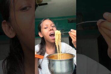 Khana kam hi bnai thi 😭#minivlog #shortvideo #cooking #viralvideo #viral #shorts