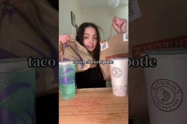 taco bell vs chipotle 🔥 #tacobell #chipotle #foodie #food #fastfood #mukbang #taco #burrito