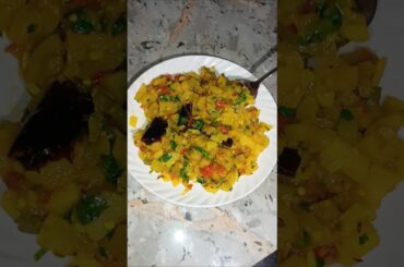 lauki aloo ki sabji #lauki #aloo #sabji #recipe #shorts #cooking #video