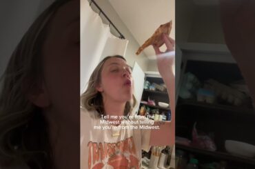 It’s fine dining! Sunday pizza and move night! #midwest #pizzanight #movienight