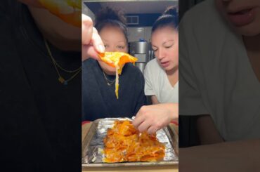 Baked bean nachos???                       #foodreview #couplecomedy #mukbang #cooking #shortsfunny