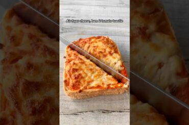 Air fryer cheesy hammy tomatoey toastie #recipe #shorts #food #cooking