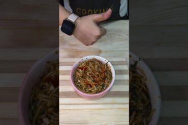 Gujrati Thecha Chowmein #asmr #asmrsounds #trending #trendingshorts #shortsfeed #shortvideo #viral