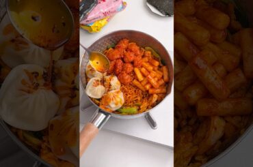 Make ramen hot pot with me. 🌶️🥟🍲🥢 #asmr #satisfying #food #spicy #cooking #noodles #fyp #shorts