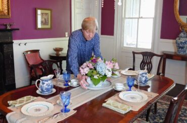 A Perfect Mother's Day Brunch! Easy Recipes | Flowers | Setting the Table