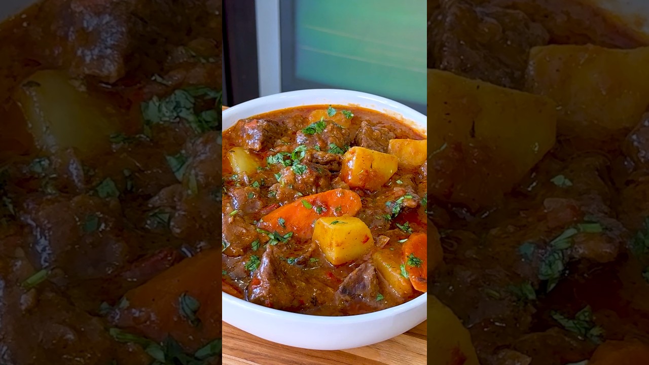 Mexican Beef Stew Recipe | Guisado de Res #shorts Mexican Beef Stew Recipe | Guisado de Res #shorts