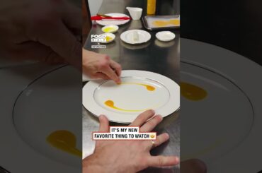 Plate smudging in a restaurant 😯🍽️  #food #restaurant #finedining