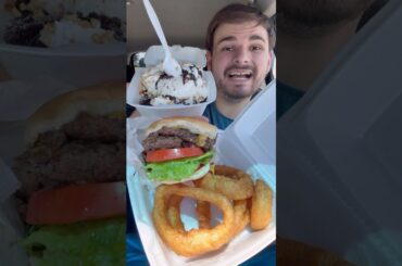 This Small Local Restaurant Has GREAT Food!🔥💪