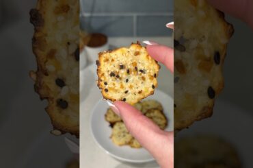 viral cottage cheese chips recipe 😋 #recipe #cottagecheese #snacks #easyrecipe #food #cooking