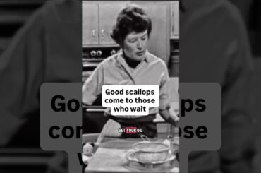 Patience is a Julia Child virtue. ⏳ #JuliaChild #scallops #cooking #KitchenWisdom #shorts