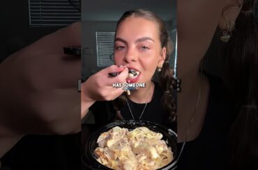 Joe Rogan Reacts To The Restaurant That Banned Mikey Musumeci