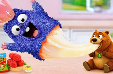 Grizzy & The Lemmings Cooking 🐻 How To Make Mouse & Bear Shaped Fried Chicken ❤️ Tina Mini Cooking