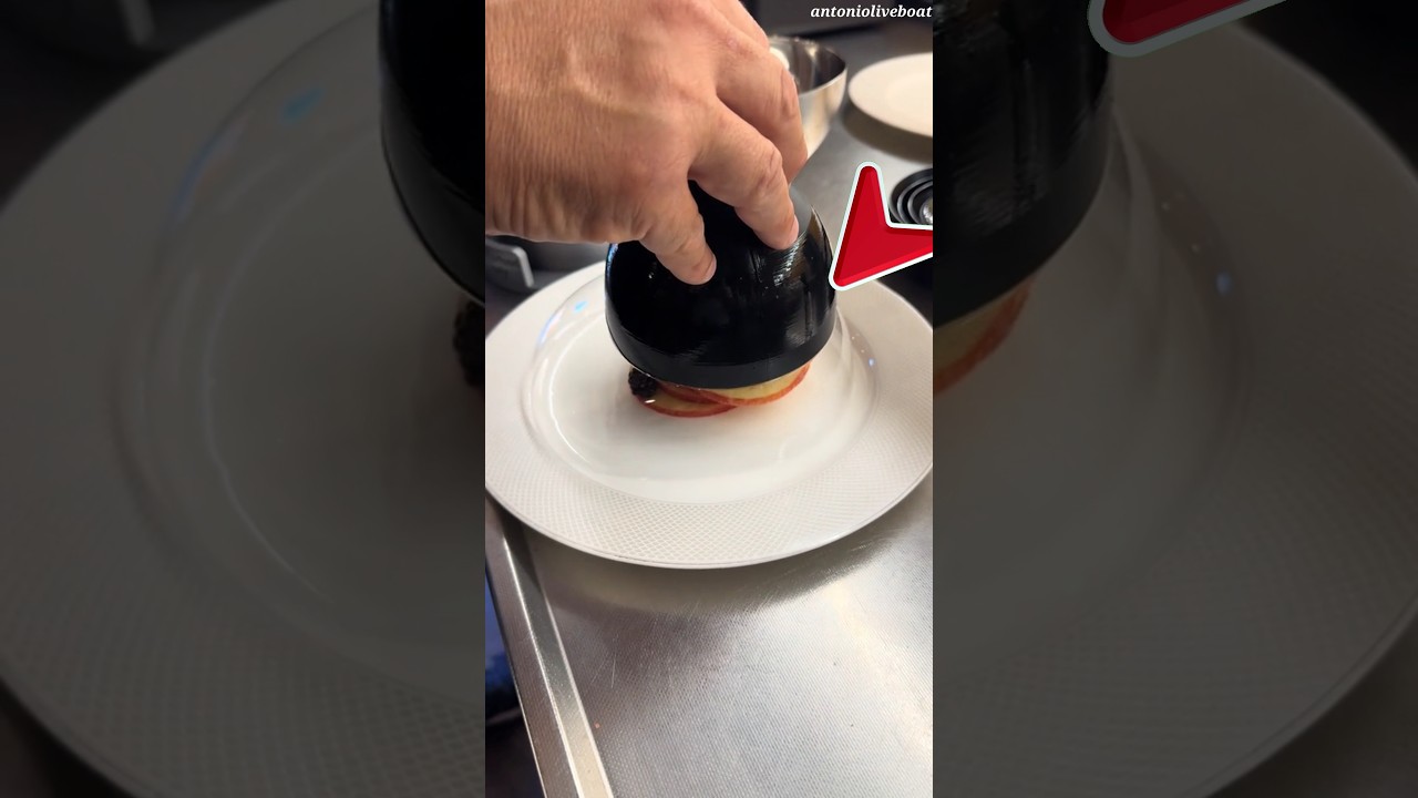 High-Stakes Pastry: One Wrong Move and It’s Ruined! 😱🔥 High-Stakes Pastry: One Wrong Move and It’s Ruined! 😱🔥