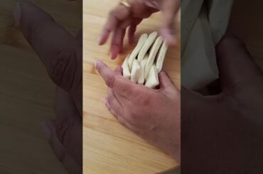 Amazing Bread Design Idea #doughdesign #breadrolls #art #cooking #ytshorts