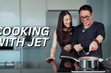 Jet Li Tries Cooking