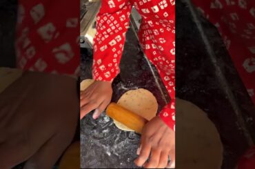 Reshmi pranthe 😋😍😱 #food #cooking #lifestyle ##recipe #dailyvlog #shorts