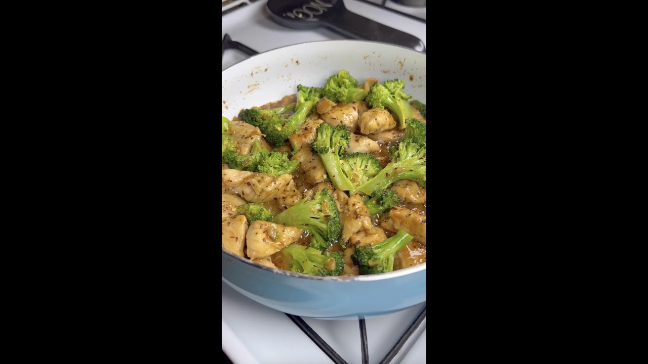 Garlic Chicken & Broccoli 🥦🧄🍗 Garlic Chicken & Broccoli 🥦🧄🍗