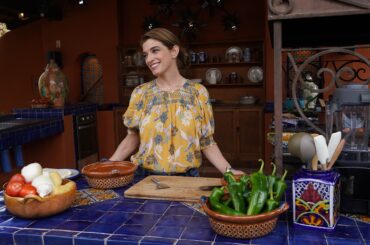 Sonora: Cooking for My Crew | Pati's Mexican Table S9 E9