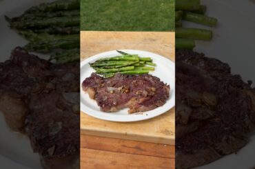 Butter-Basted Steak with Seared Asparagus 🔥 #steak #asparagus #finedining #fyp #shorts