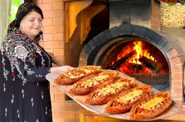 Grandma's Wood-Fired Beef Turkish Pide: This Method Will Surprise You!