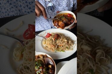 Khub khide payache Guru ⁉️🤪😂 #food #noodles #chillichicken #friedsnacks #indochinesefood #shots