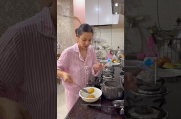 Summer vacations matlab Gao⛰️🤭😂#nehabisht #ytshorts #cooking #facescanada #minimalmakeup #grwm