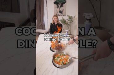 Cooking on a dining table #invisacook_europe #invisacook #diningtable #invisibleinductioncooking