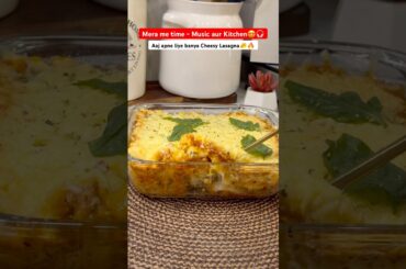 Homemade Cheesy Lasagna😍#cooking #lasagna #familydrama #foodvlog #shorts #cheese #food #dailyvlog