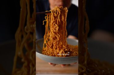 Got 5mins?  Try these Noodles!  #noodles #cooking #recipe #yeungmancooking