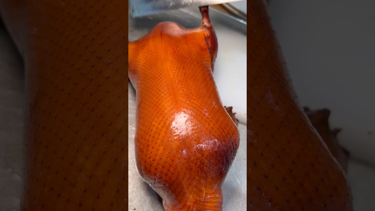 ASMR Ultimate 😋 Peking Duck 🦆 Carving #foryou #usa #shorts ASMR Ultimate 😋 Peking Duck 🦆 Carving #foryou #usa #shorts