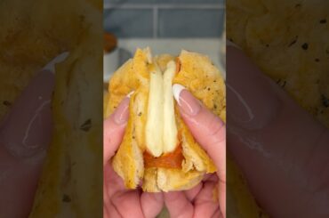 viral pizza biscuits recipe 🍕#recipe #food #shorts #biscuit #cooking #snacks #foodie #easyrecipe